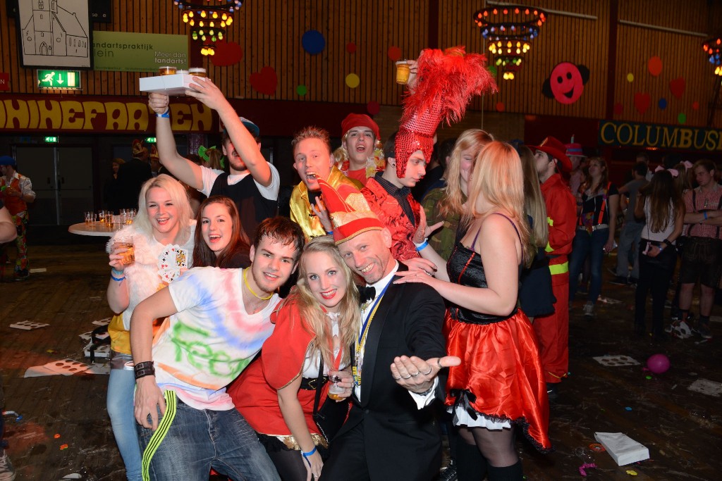 ../Images/Jubileum feest 5x11 639.jpg